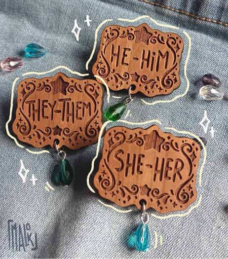 Pronouns wooden pins