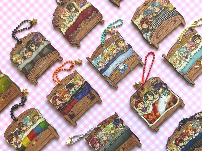 Ensemble Stars wooden charms